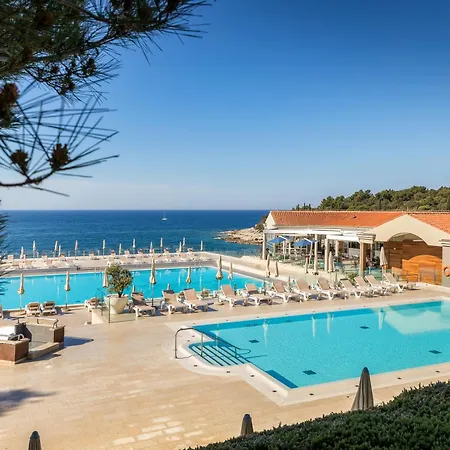 Arena Verudela Resort Pola