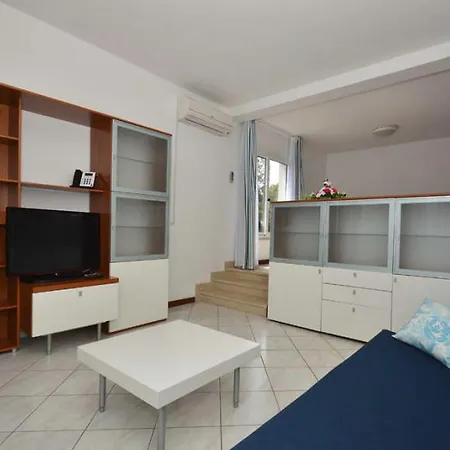 Ośrodek wypoczynkowy Arena Verudela 4*