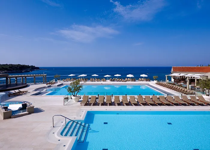 Arena Verudela Resort