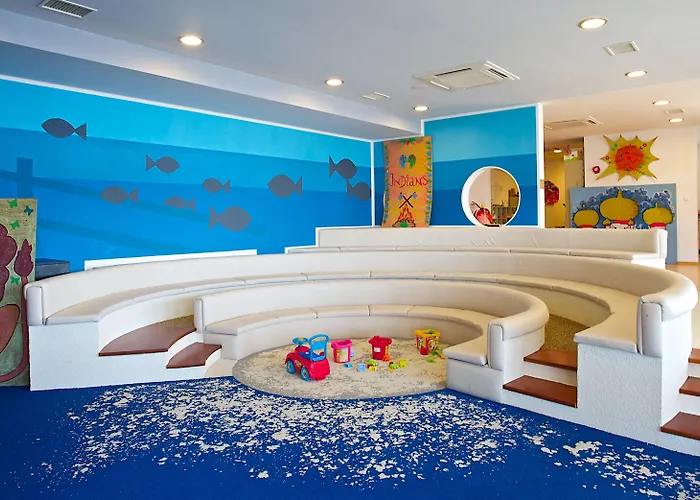 Arena Verudela 4* بولا