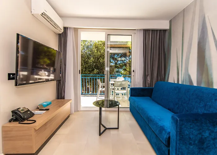 Arena Verudela Resort 4*