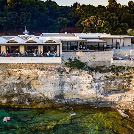 Arena Verudela Resort Pula