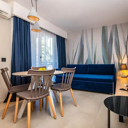 Resort Arena Verudela 4*