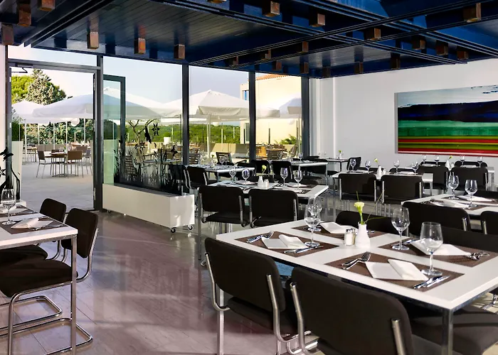 Resort Arena Verudela 4*