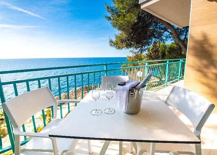 Θέρετρο Arena Verudela